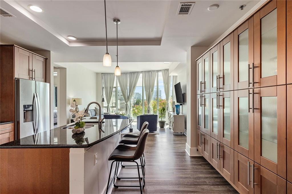 4561 Olde Perimeter Way 302