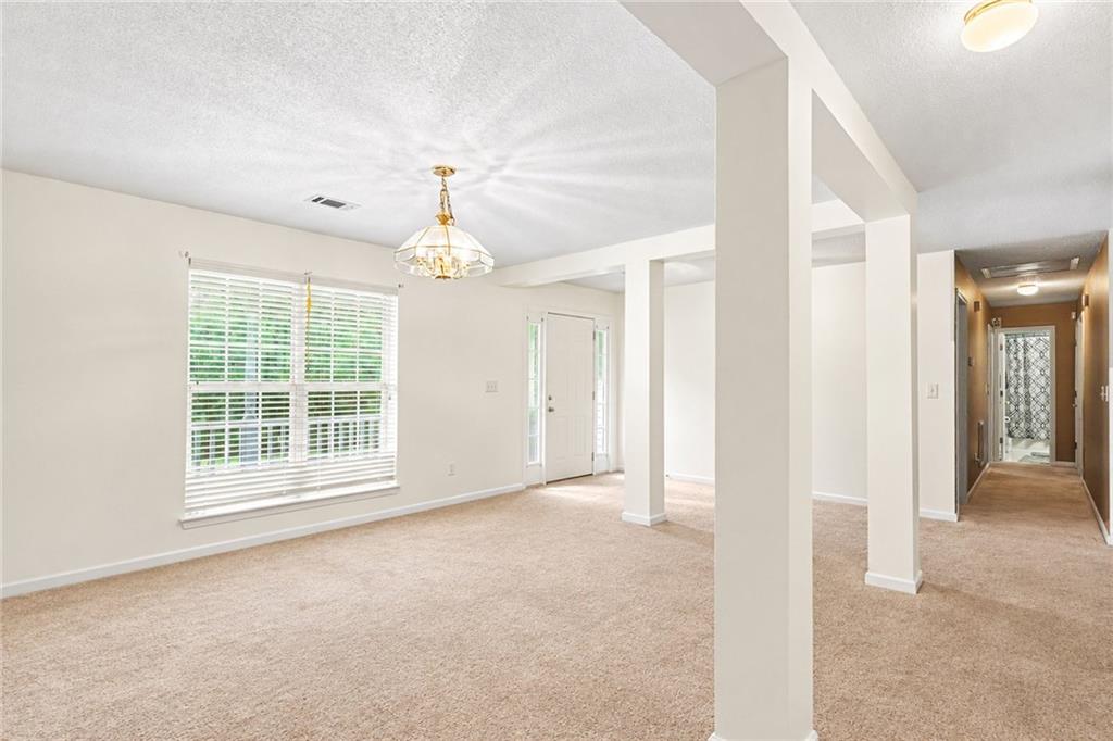 100 Brookhollow Way