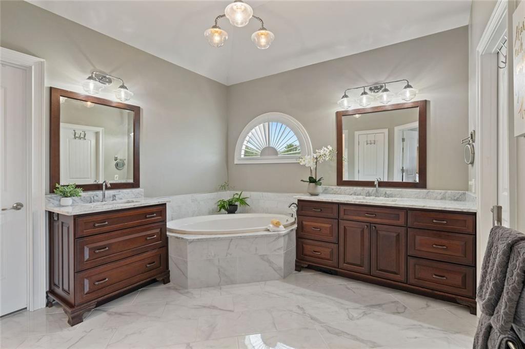 3920 Ineal Drive, Cumming, Georgia image 6