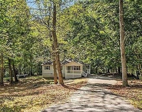 A home in Dahlonega