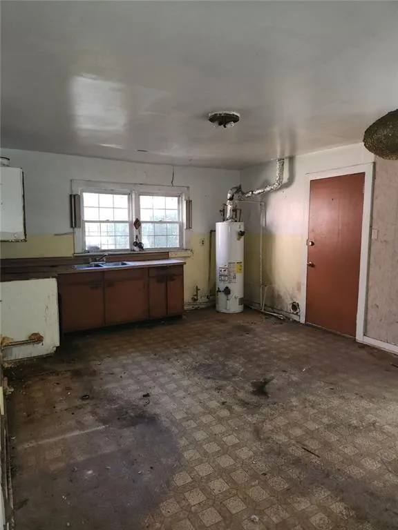 Atlanta, Georgia 30315, United States, 3 Bedrooms Bedrooms, ,2 BathroomsBathrooms,Residential,Coming Soon,228614