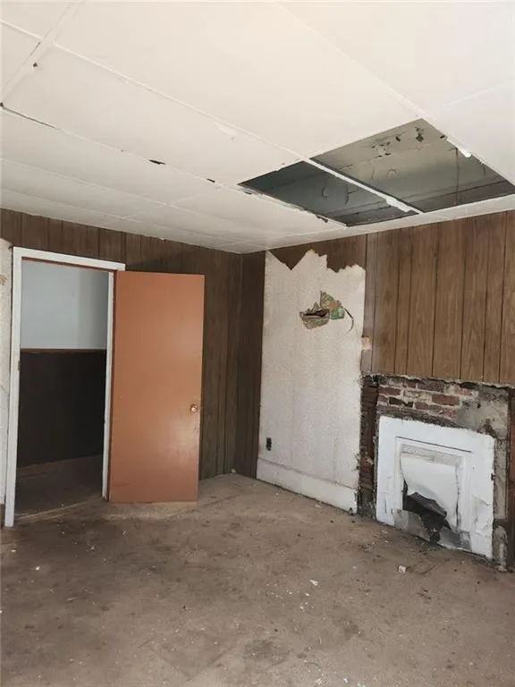 Atlanta, Georgia 30315, United States, 3 Bedrooms Bedrooms, ,2 BathroomsBathrooms,Residential,Coming Soon,228614