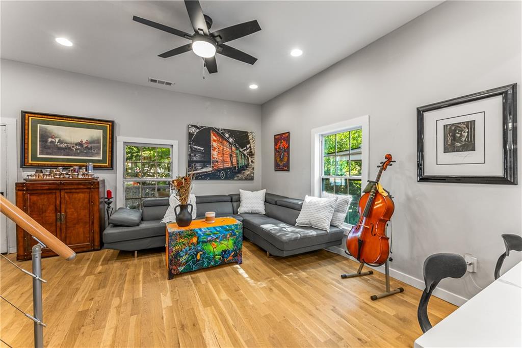 611 Pickett Street, Atlanta, Georgia image 6