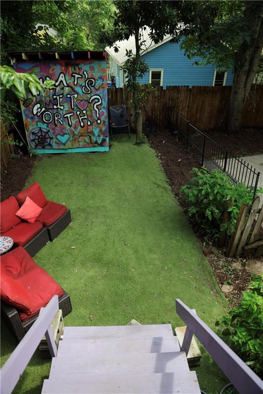 611 Pickett Street, Atlanta, Georgia image 31