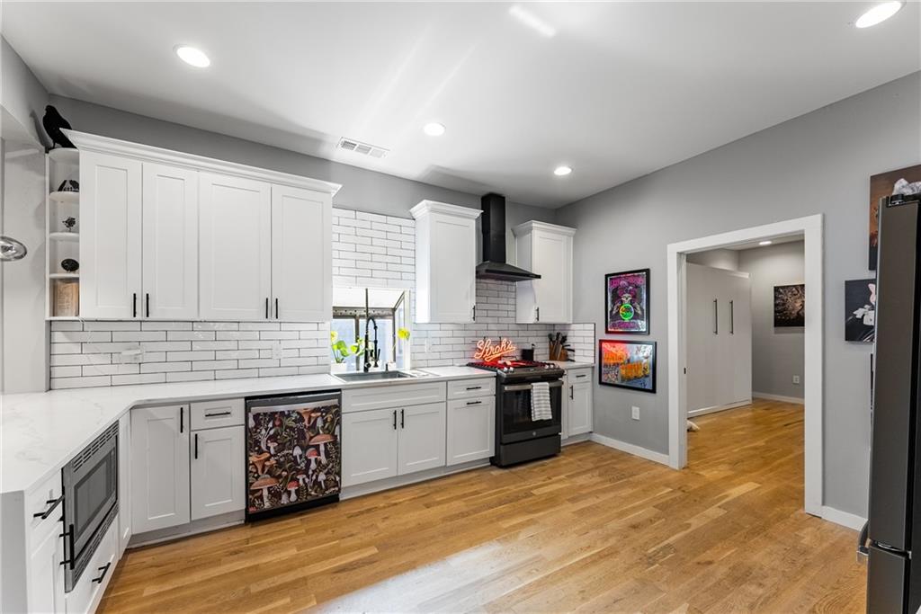 611 Pickett Street, Atlanta, Georgia image 10