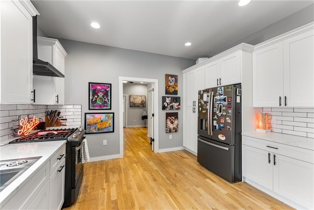 611 Pickett Street, Atlanta, Georgia image 9