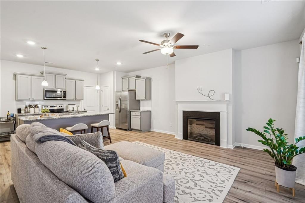 11692 Mendenhall Court