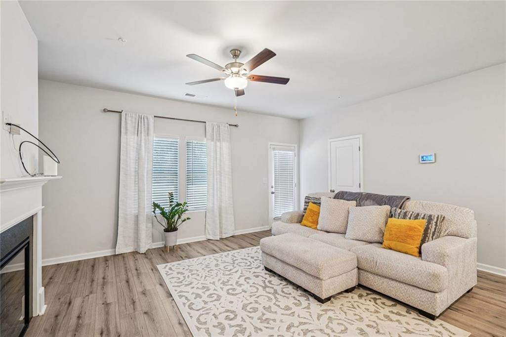 11692 Mendenhall Court