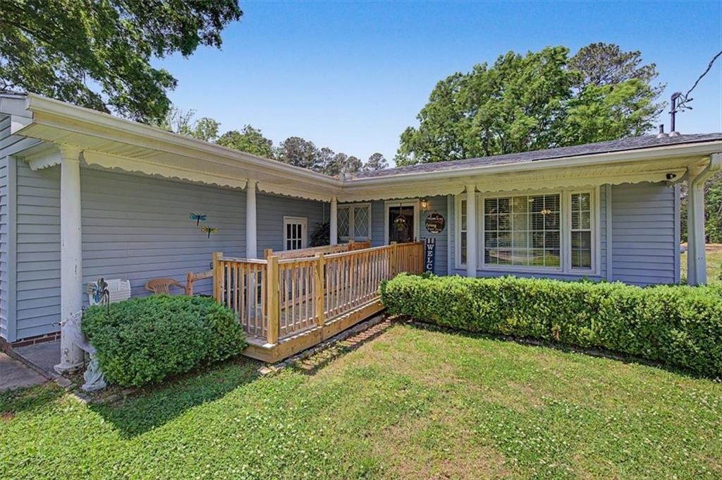 71 N Avery Road NW
