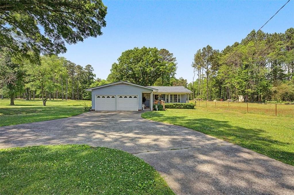 71 N Avery Road NW