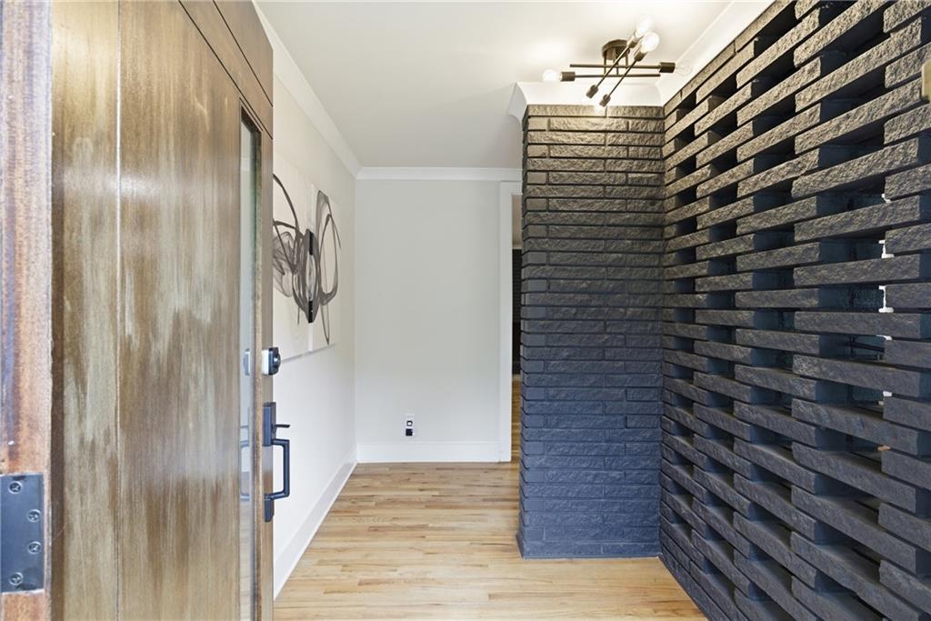 1988 Brewer Boulevard SW