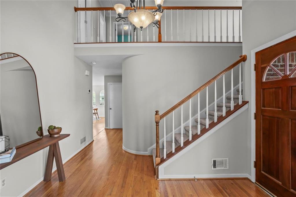 1175 Alexandria Court NE