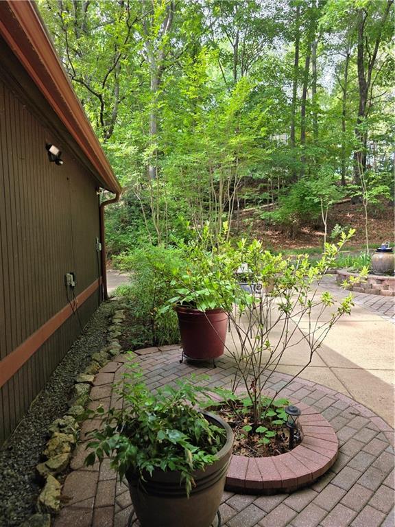 406 Vivian Way, Woodstock, Georgia image 7