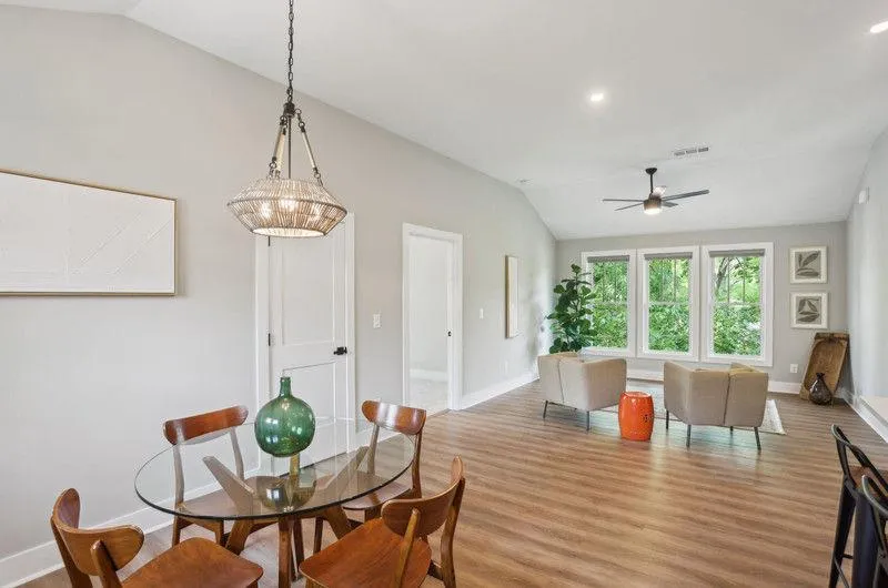 Atlanta, Georgia 30307, United States, 3 Bedrooms Bedrooms, ,2 BathroomsBathrooms,Residential,Active,126569