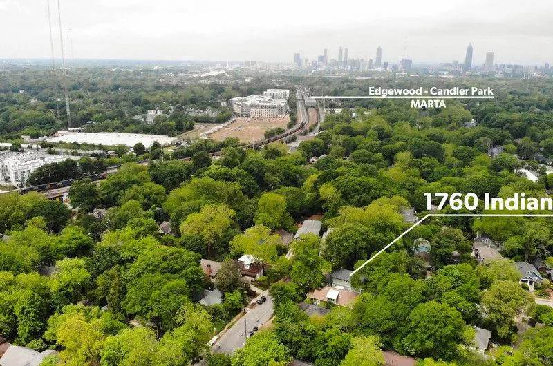 Atlanta, Georgia 30307, United States, 3 Bedrooms Bedrooms, ,2 BathroomsBathrooms,Residential,Active,126569