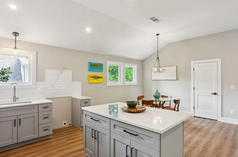 Atlanta, Georgia 30307, United States, 3 Bedrooms Bedrooms, ,2 BathroomsBathrooms,Residential,Active,126569