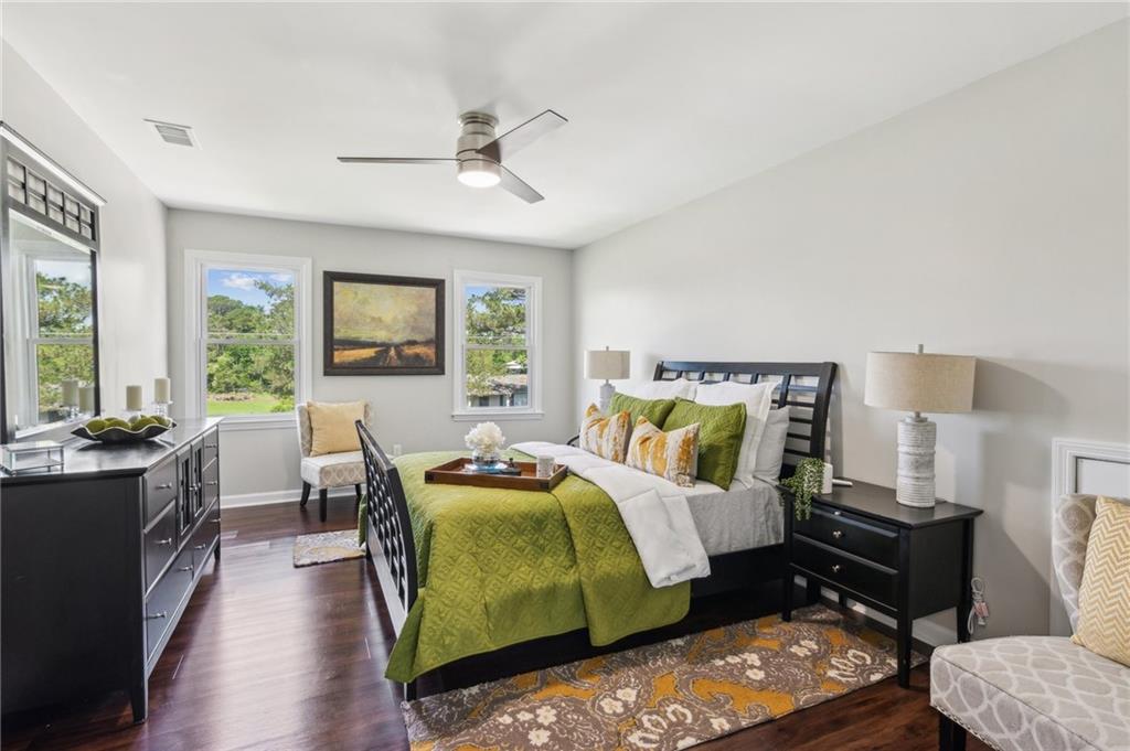 2284 briarwood Circle