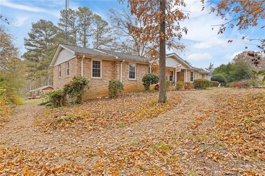 Photo of 3935 Bellair Drive, Marietta, GA 30066 (MLS # 7684421)