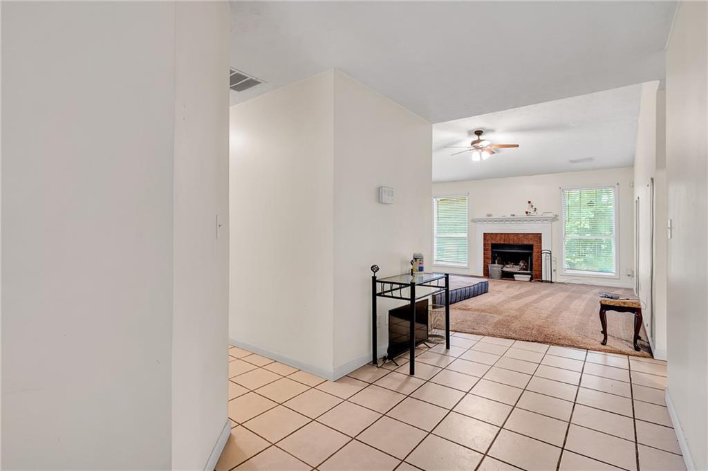 2512 Herndon Road