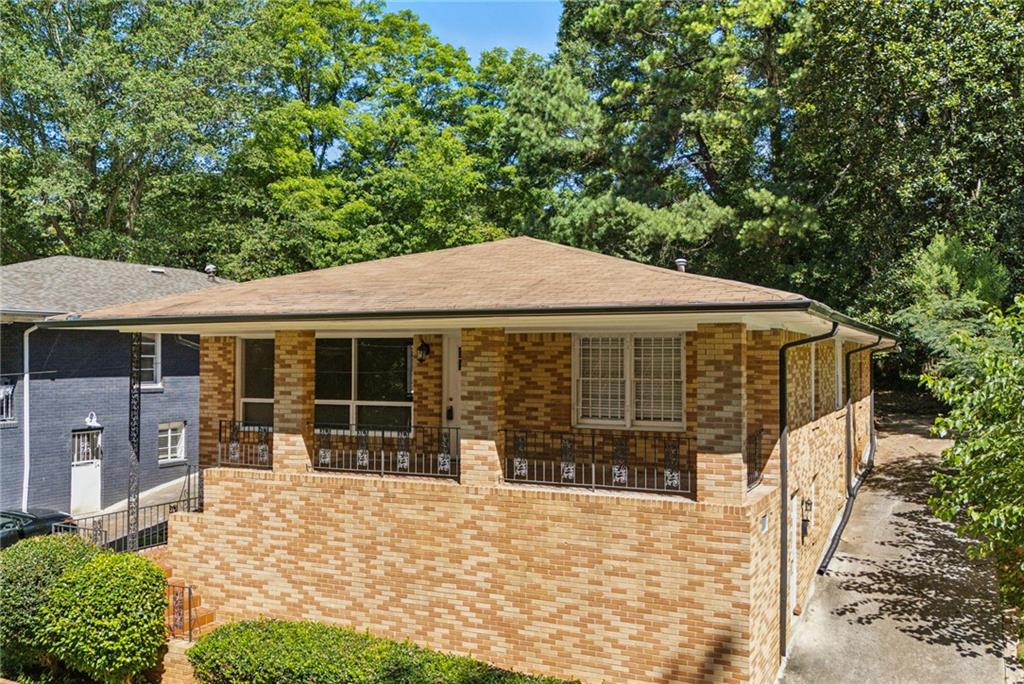 185 Rockmart Drive SW