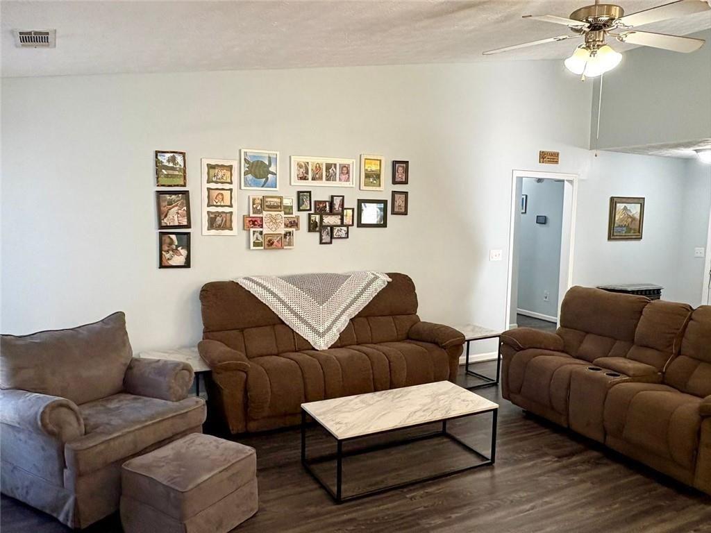 2536 Caray Court, Lawrenceville, Georgia image 13