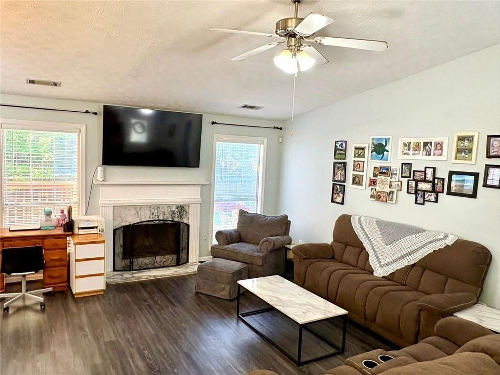 2536 Caray Court, Lawrenceville, Georgia image 11
