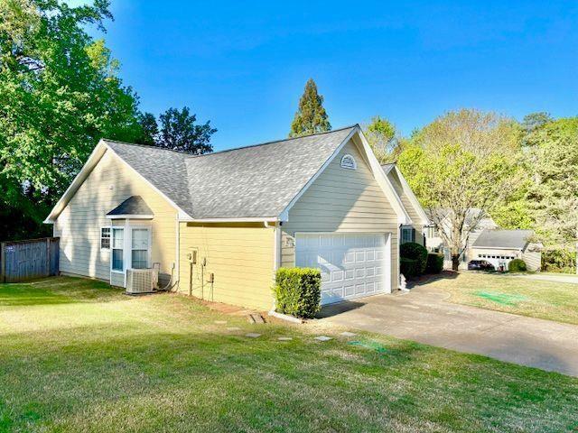 2536 Caray Court, Lawrenceville, Georgia image 3