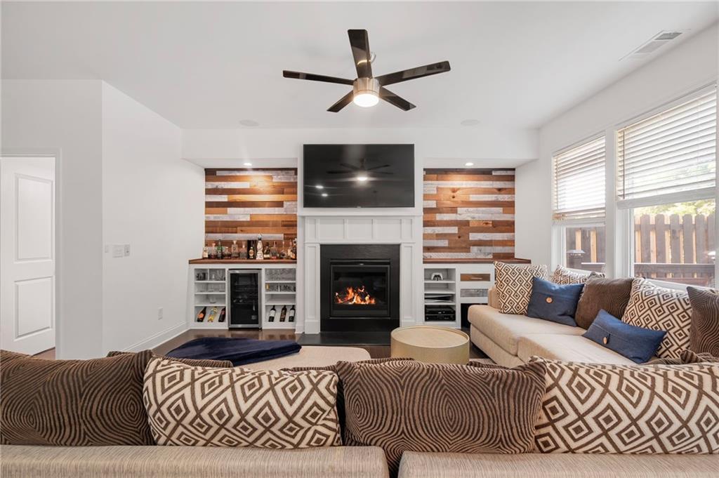 Cascade Ridge - Residential