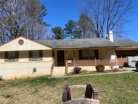 4574 CEDAR RIDGE Trail Stone Mountain GA 30083