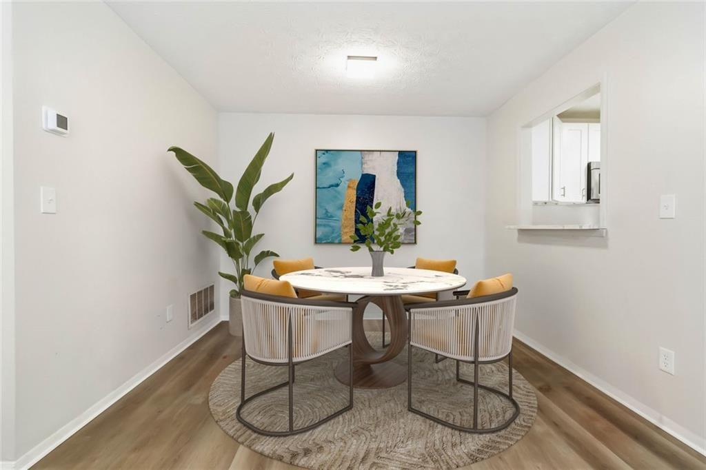 1105 Wynnes Ridge Circle SE