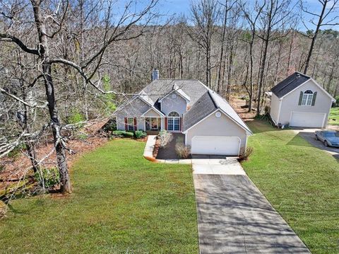 Homes For Sale - 775 Sterling Place<br/> Monroe, GA 30656
