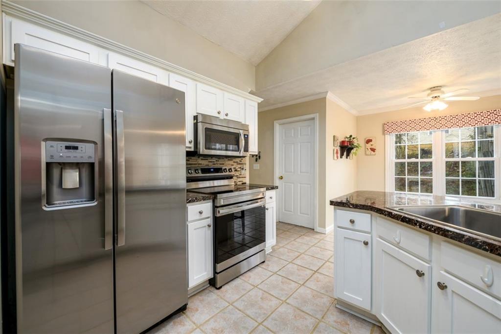 2602 Biltmore Rose Court, Bethlehem, Georgia image 13