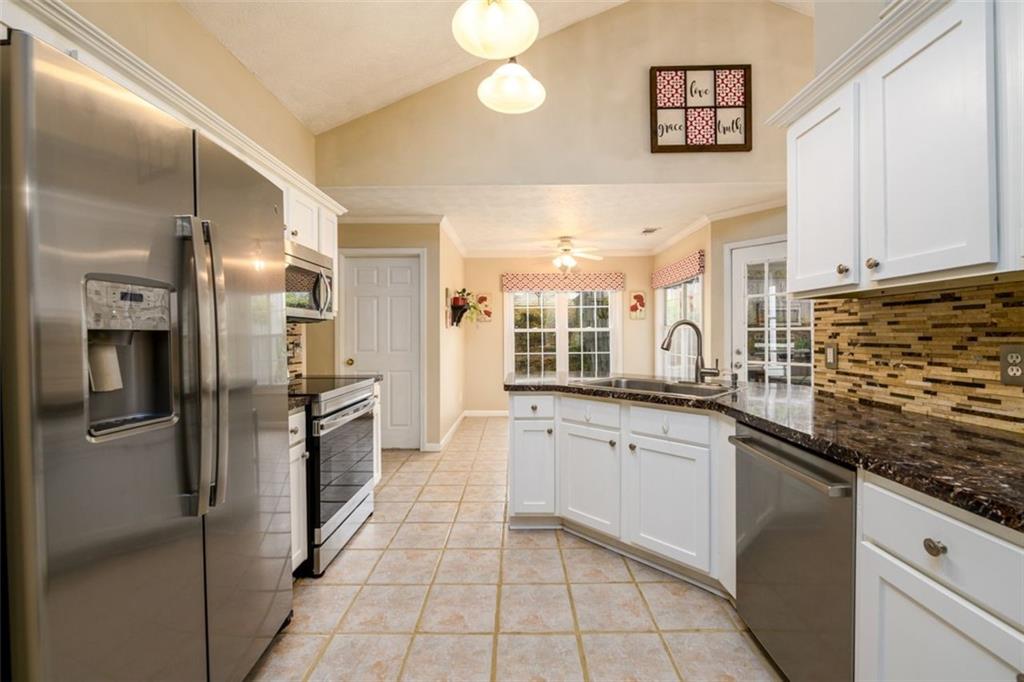 2602 Biltmore Rose Court, Bethlehem, Georgia image 11