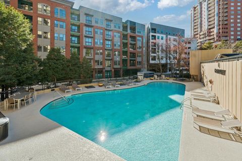 Condo For Sale - 3481 Lakeside Drive #2303<br/> Fulton County, Atlanta, GA 30326