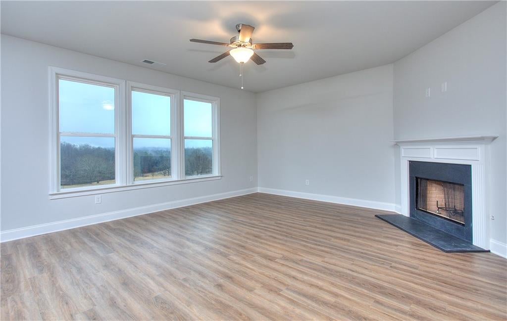 132 Classic Overlook