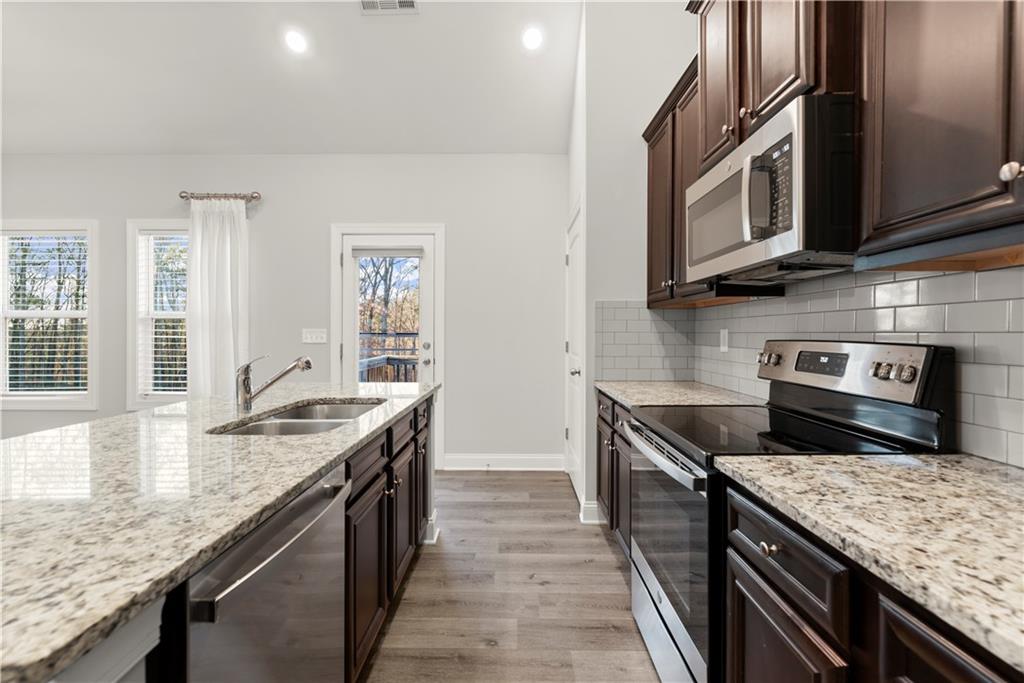 411 Spring Lake Hills, White, Georgia image 16