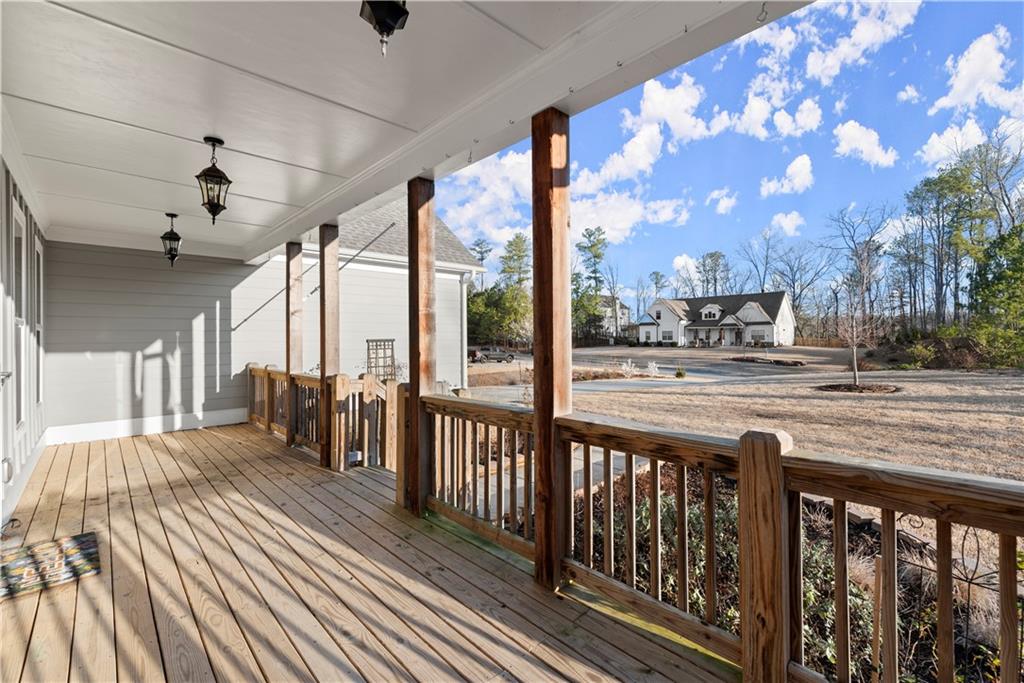 411 Spring Lake Hills, White, Georgia image 4