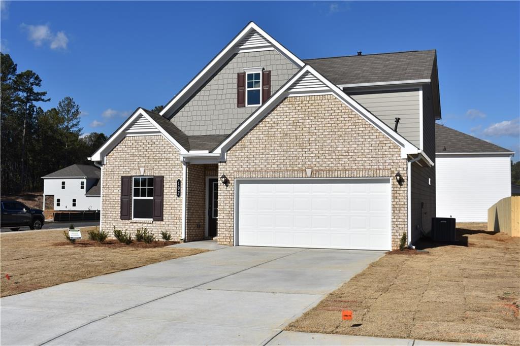 102 Graham Circle
