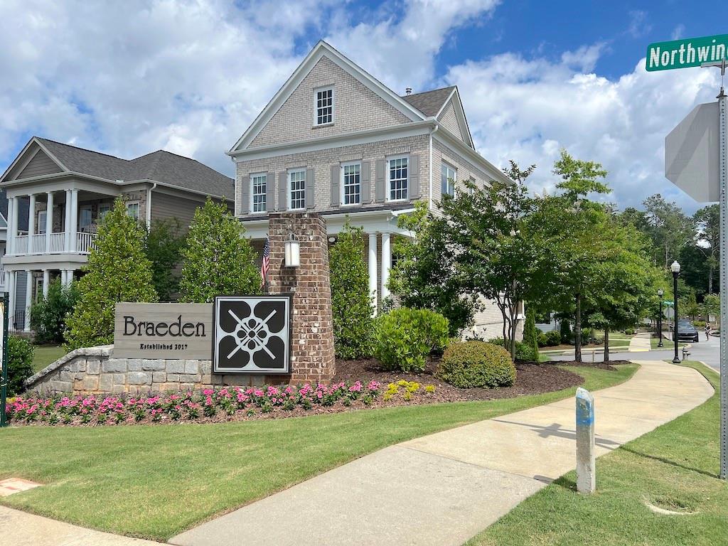 BRAEDEN - Residential Lease
