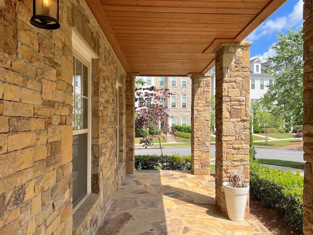 BRAEDEN - Residential Lease