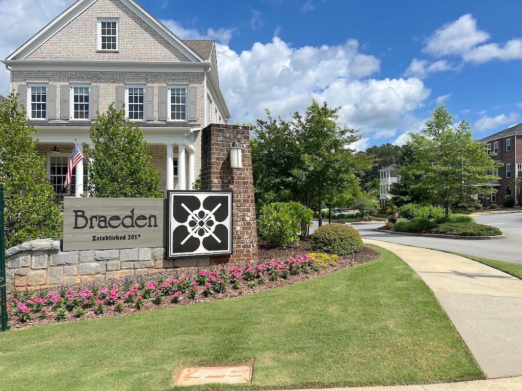 BRAEDEN - Residential Lease