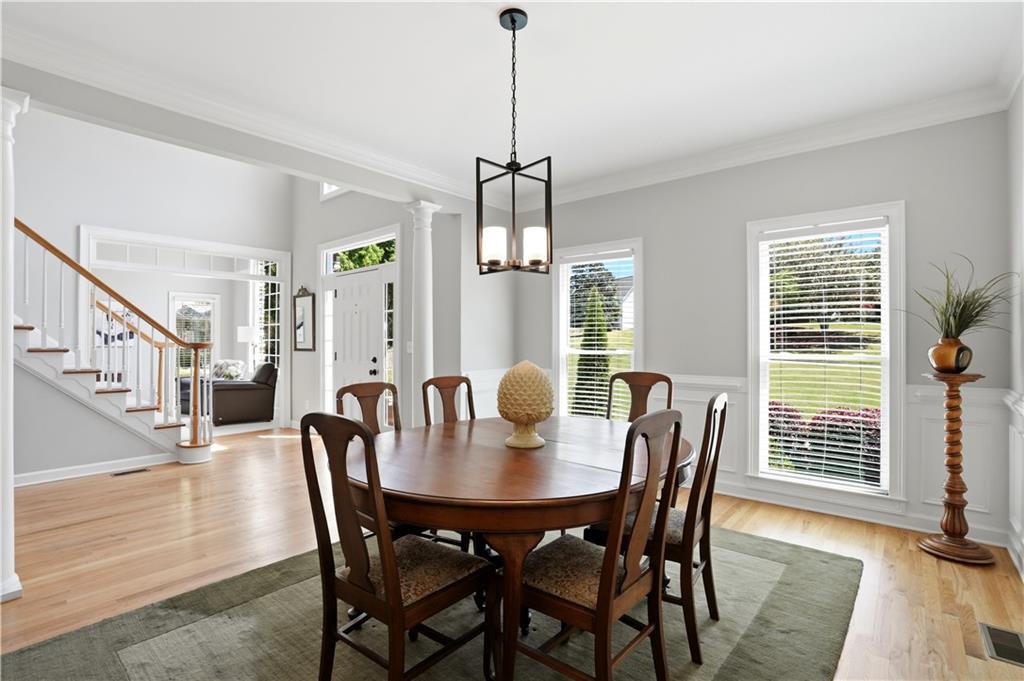 3660 Chartwell Drive