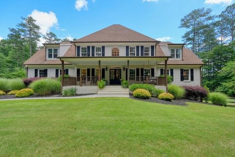 Homes For Sale - 1385 Keans Court<br/> Roswell, GA 30075