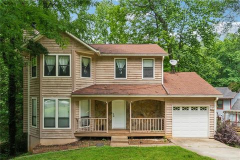 706 Cather Court Stone Mountain GA 30088