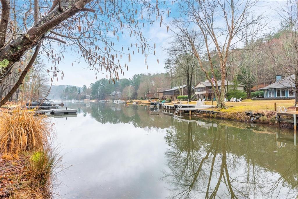 118 Broadwater Court