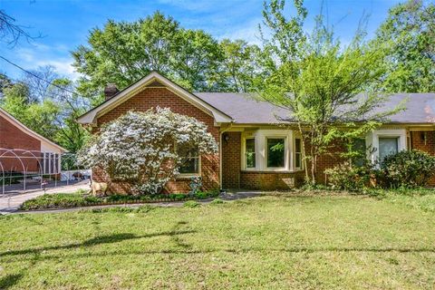 Homes For Sale - 146 Civitan Club Drive<br/> Athens, GA 30605