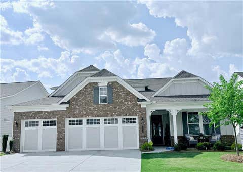 Homes For Sale - 210 Bear Way<br/> Hoschton, GA 30548
