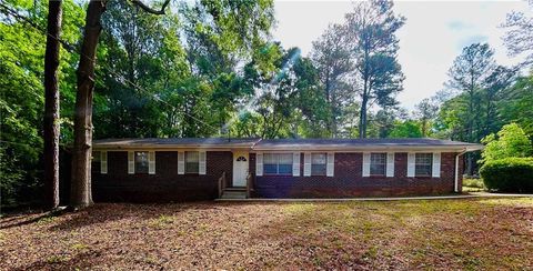 2180 Blue Creek Court Conley GA 30288