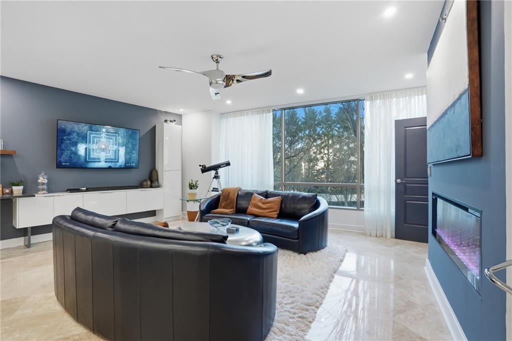 700 Park Regency Place NE 501