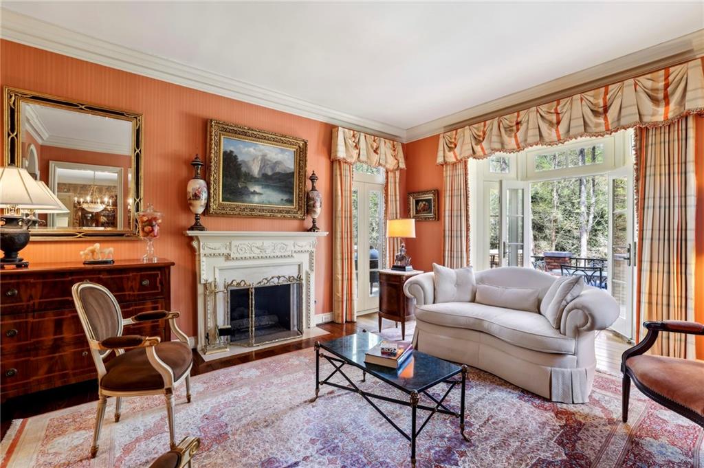 4195 Woodland Brook Drive, Atlanta, Georgia image 9